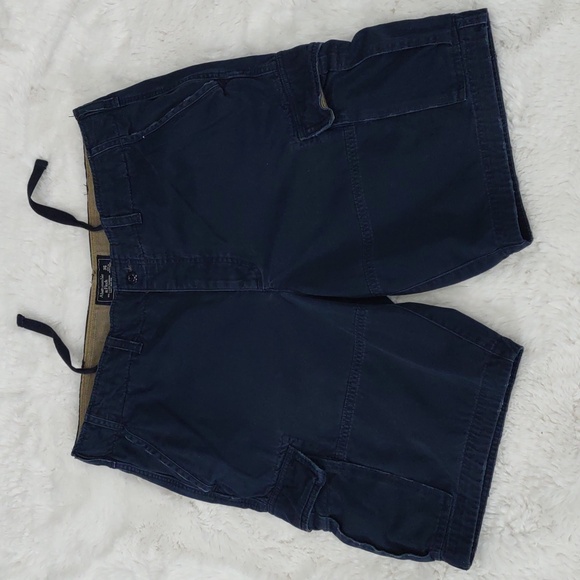 ABERCROMBIE SHORTS. - Picture 3 of 17